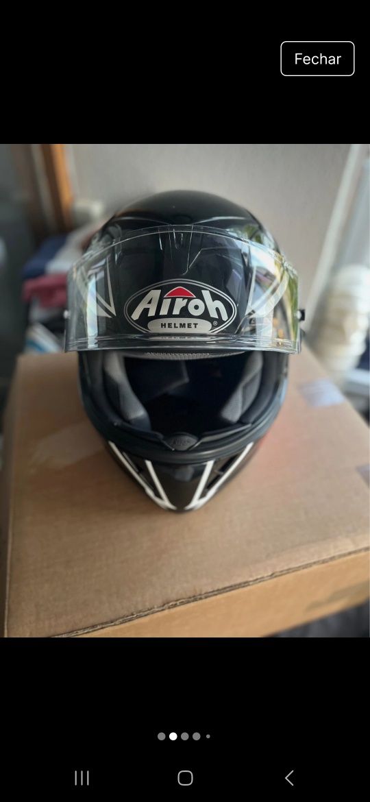 Capacete Airoh Integral Tamanho L – NOVO