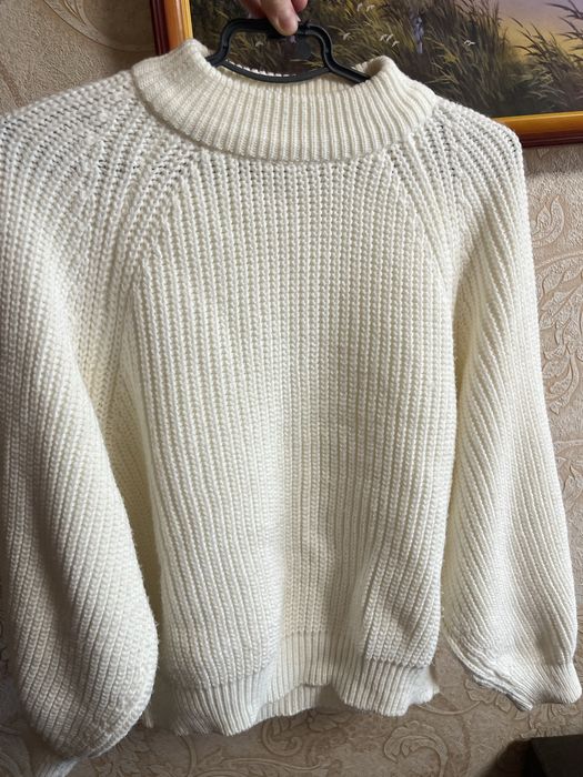 ЛОТ жіночого теплого одягу