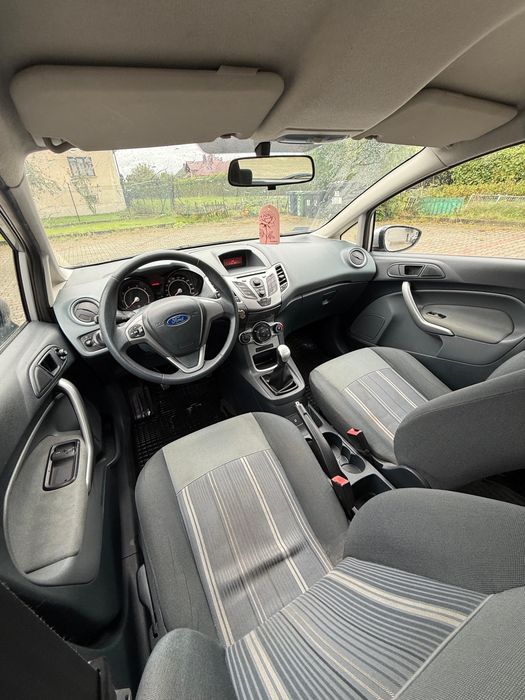 Ford Fiesta 1,25 bezyna