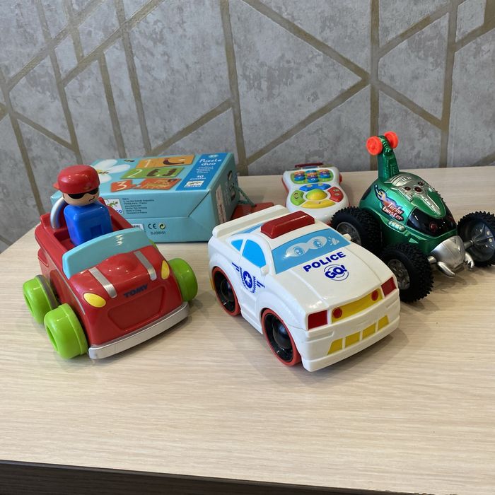 Игрушки машинки пазлы