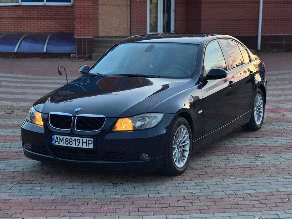 BMW 320 E90 2005 2.0 Мкпп-6