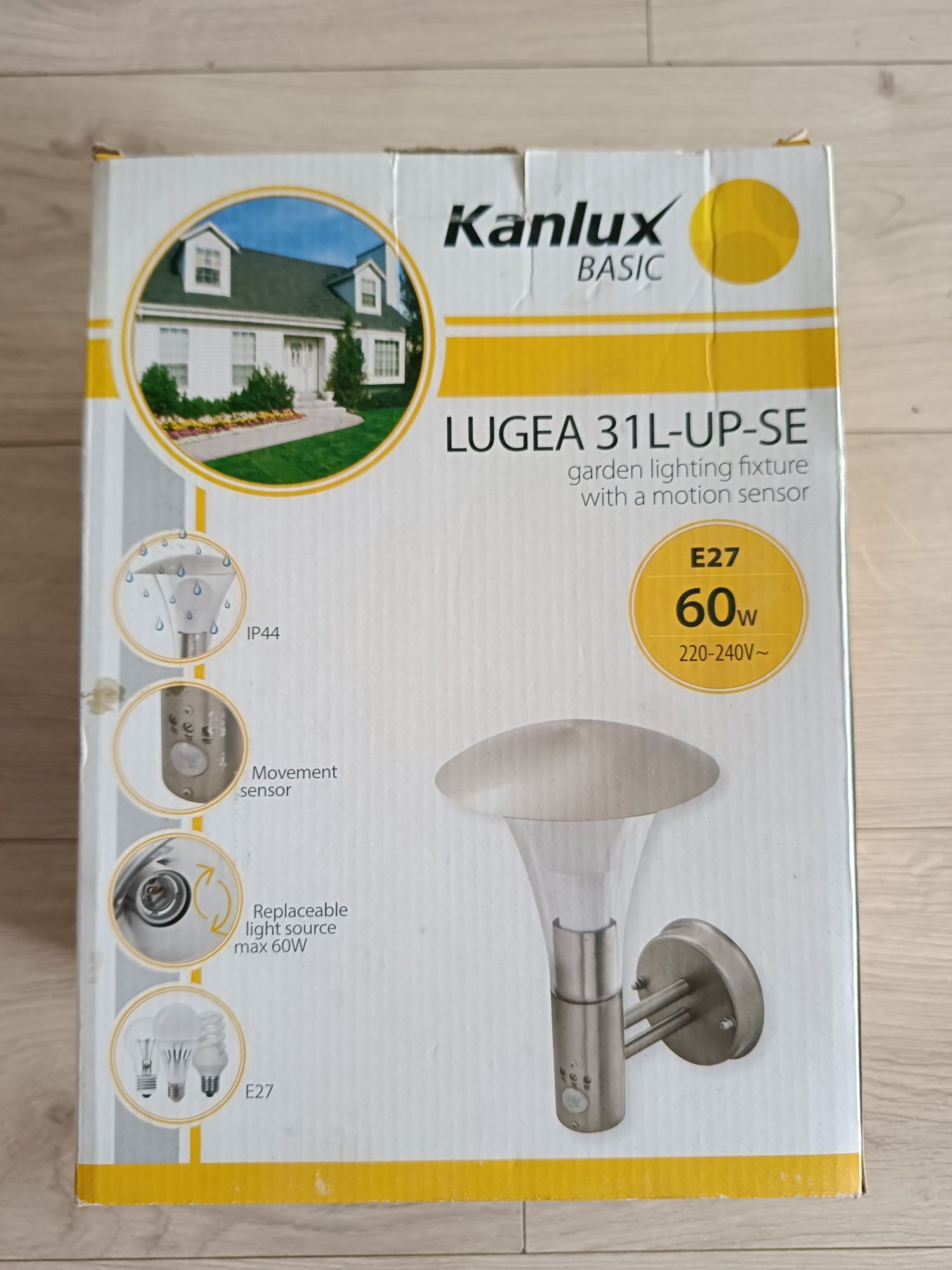 Lampa z czujnikiem ruchu