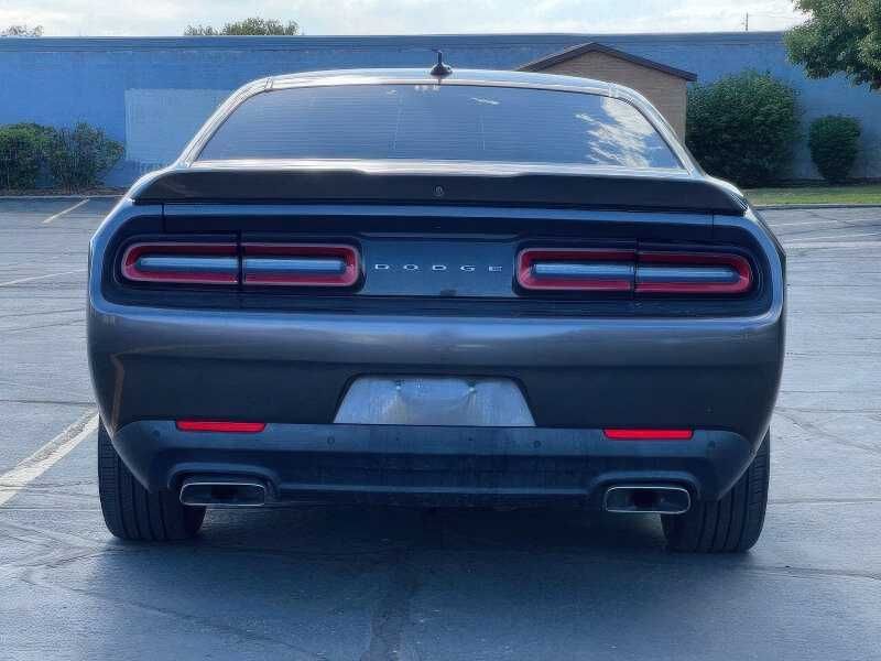 2015 Dodge Challenger R/T Plus
