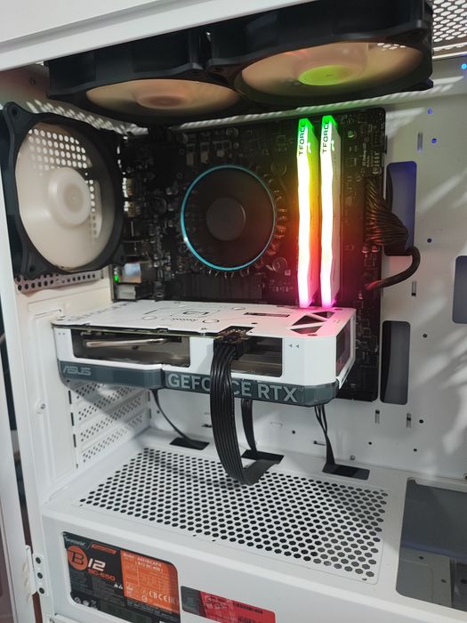 Pc computador Torre Branco