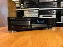 Odtwarzacz płyt CD Kenwood DP-3010