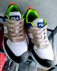 Sneakersy FILA 44