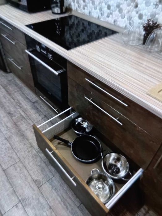 Посуточно Почасово ТЦ Украина Краща локація даємо чекі