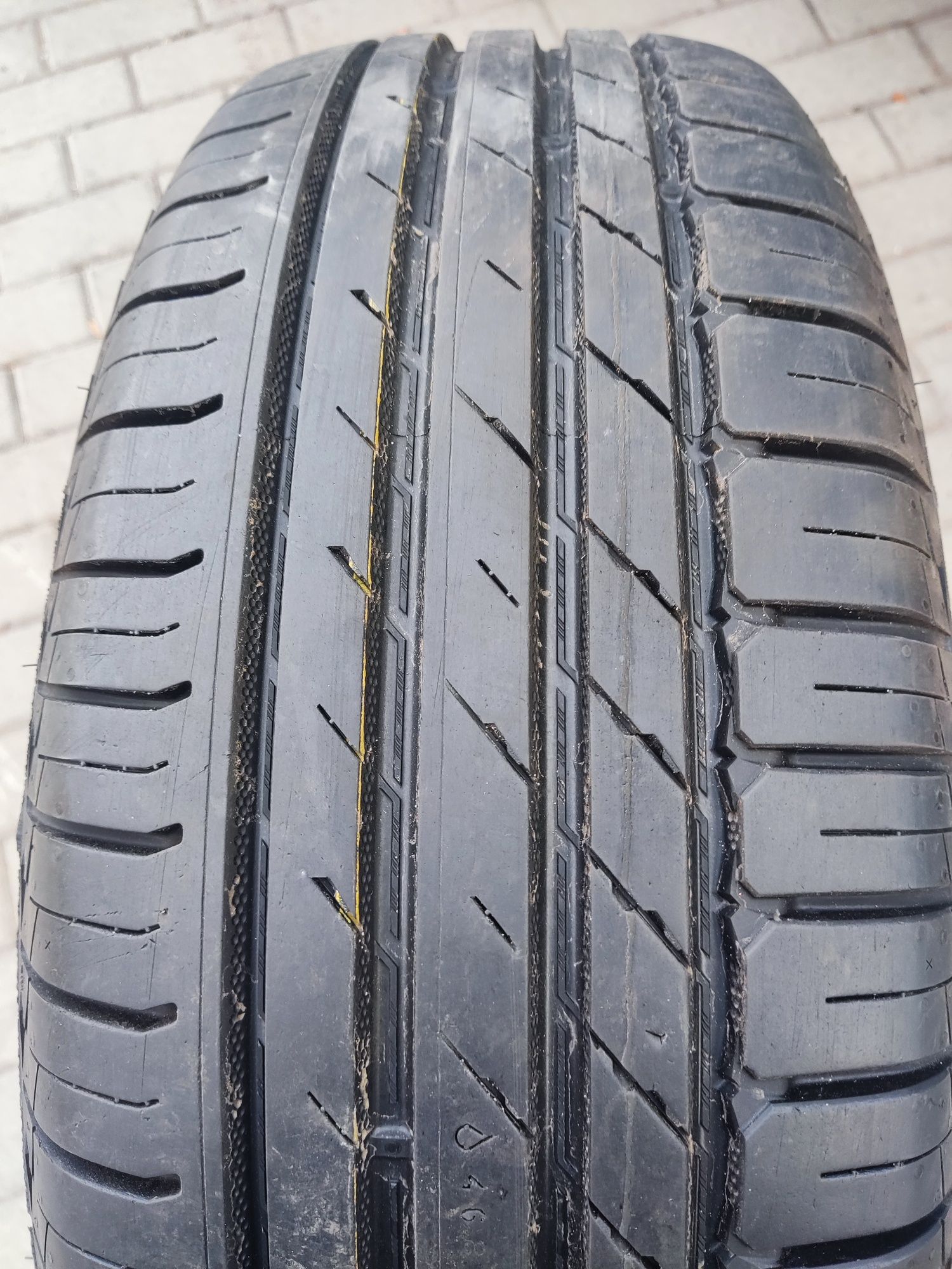 4x opony Nokian Waterproof SUV 225/70R16 Kia Sorento montaż