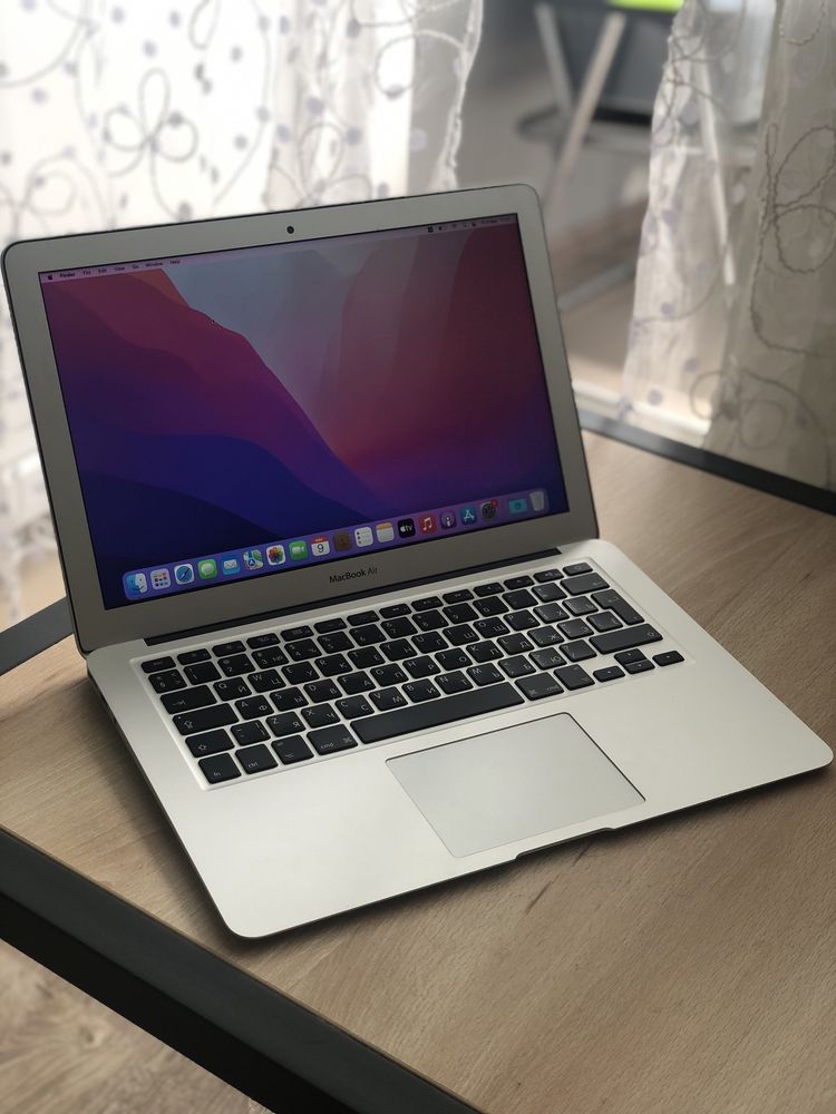 MacBook Air 13" 2017 i5 RAM 8GB SSD 128GB