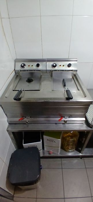 Trespasse Restaurante Churrasqueira em Seixal