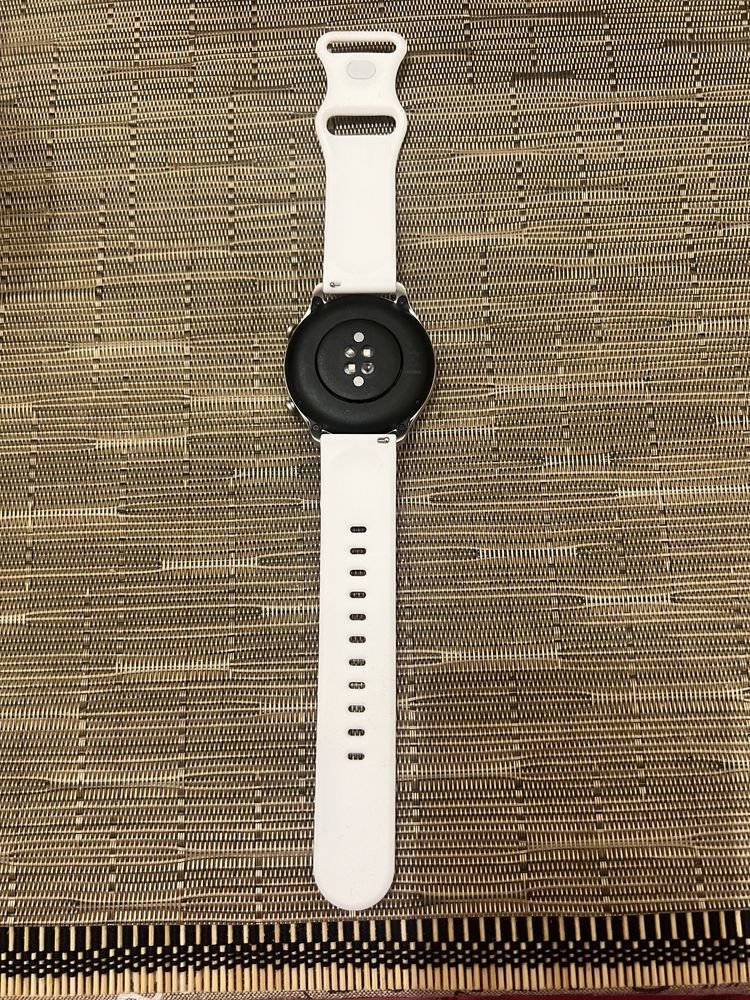 Smartwatch amazfit gtr 2e