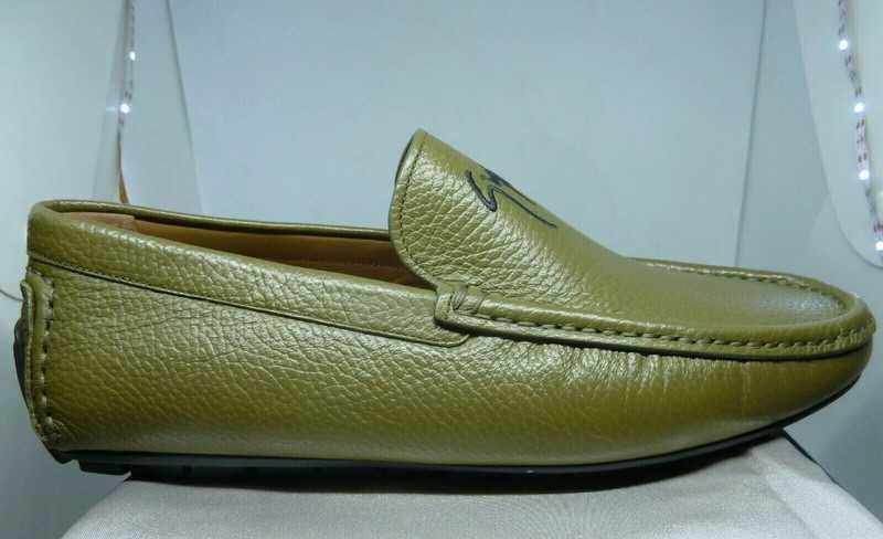 Sapatos novos italianos Giuseppe Zanotti 40