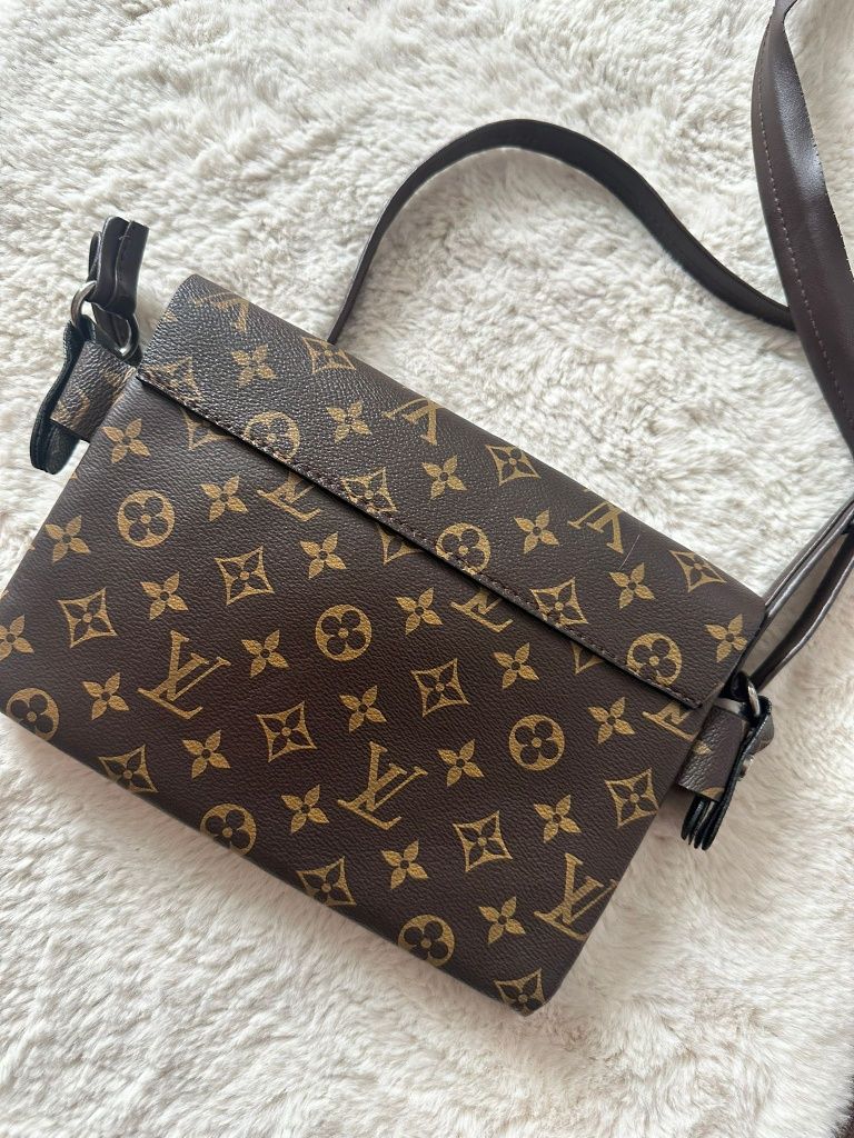 Torebka na ramię Louis Vuitton listonoszka