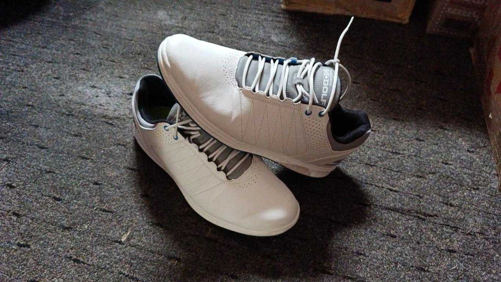 кроссовки Skechers розмір 44-44,5