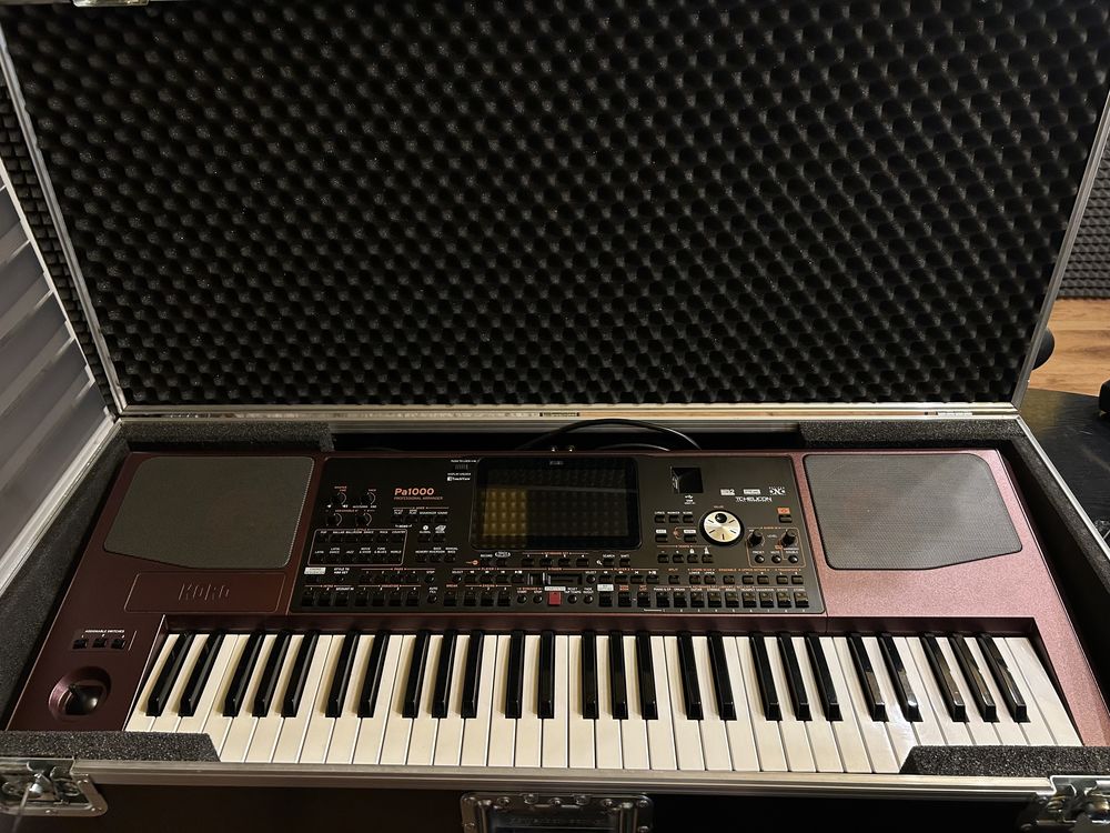 Korg Pa1000 stan idealny + powerbox + stojak