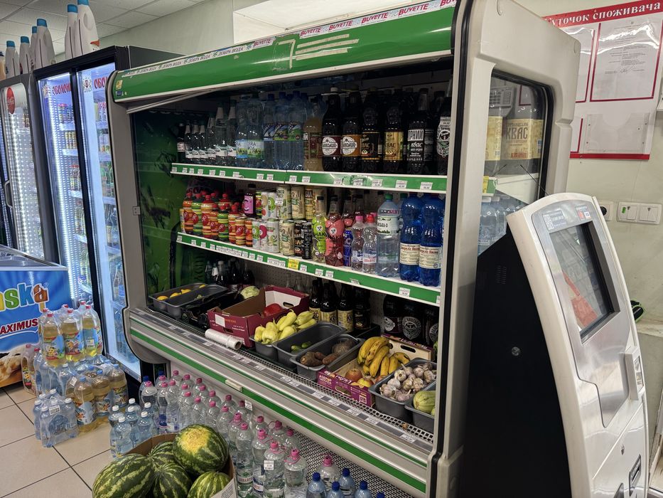 Холодильник Хо ширина - 205см Висота 200см Глибина -90см