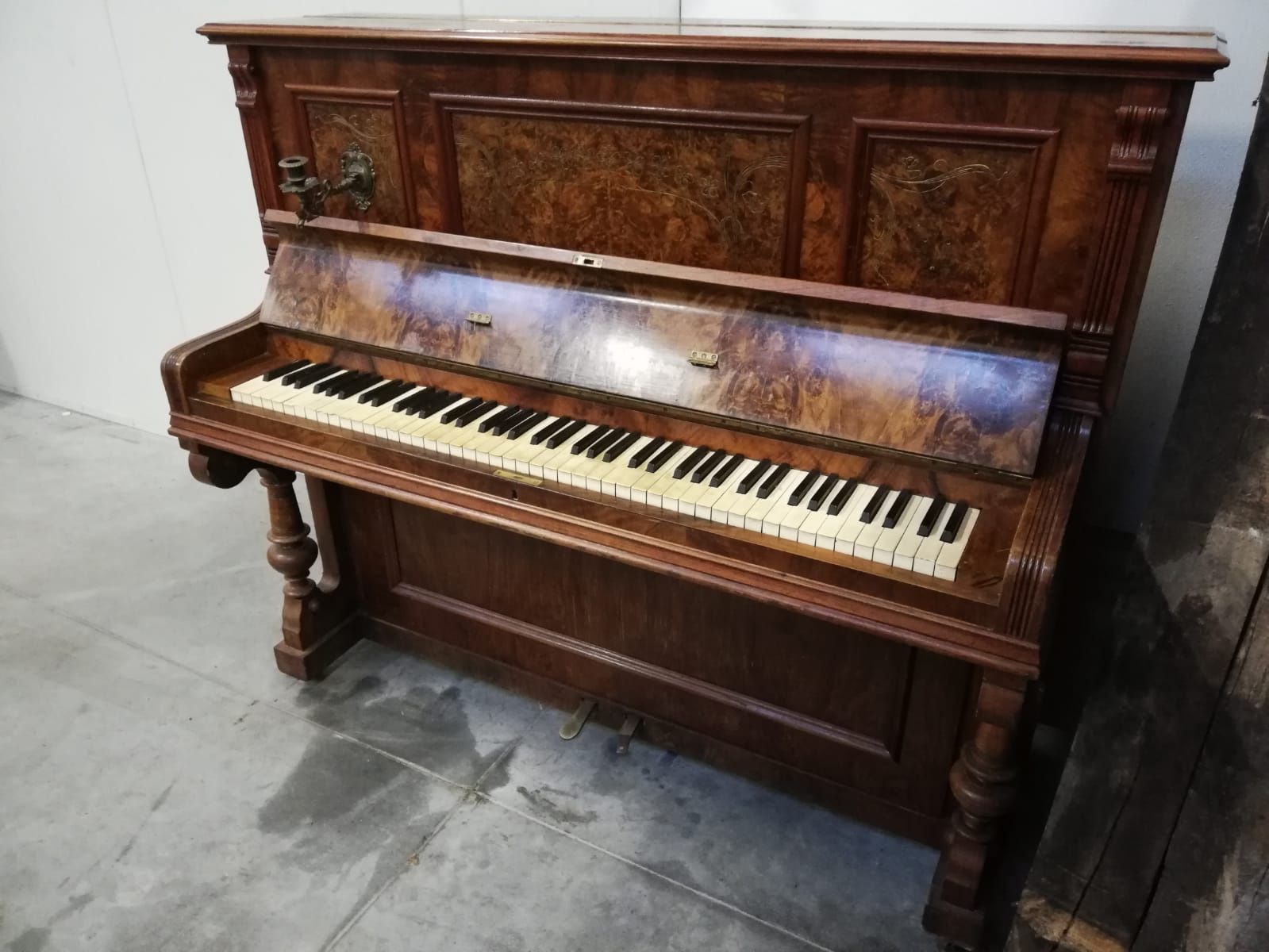 Stare pianino sprzedam