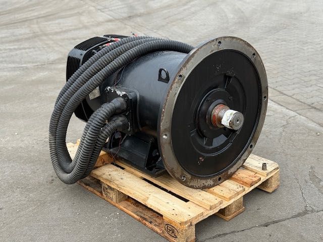 Silnik elektryczny 200 kw do kompresora używany simens