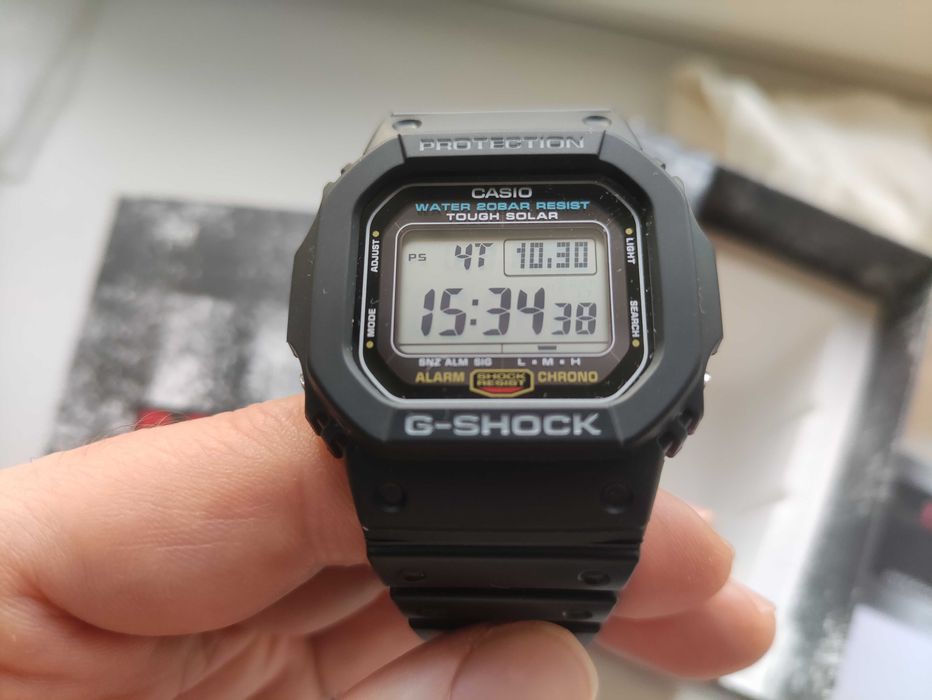 Годинник Casio G-Shock G-5600UE-1
