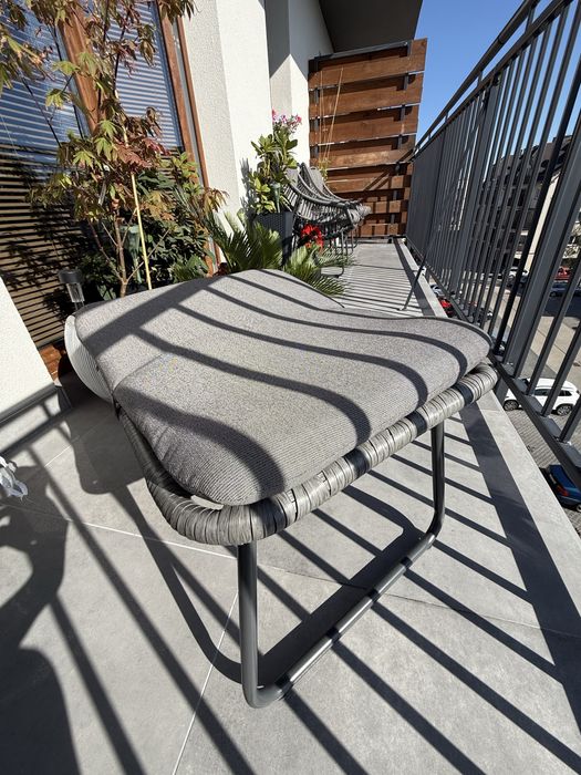 technorattan  meble pufy podnózki taras balkon 2 szt