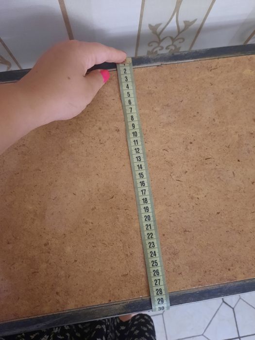 Стіл кований невеликий