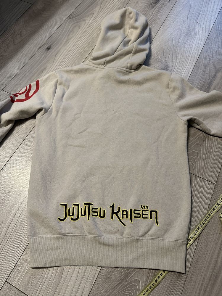 Primark Anime Kaisen Jujutsu bluza bezowa z kapturem XS hoodie