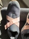 Buty sportowe marki adidas. R. 40
