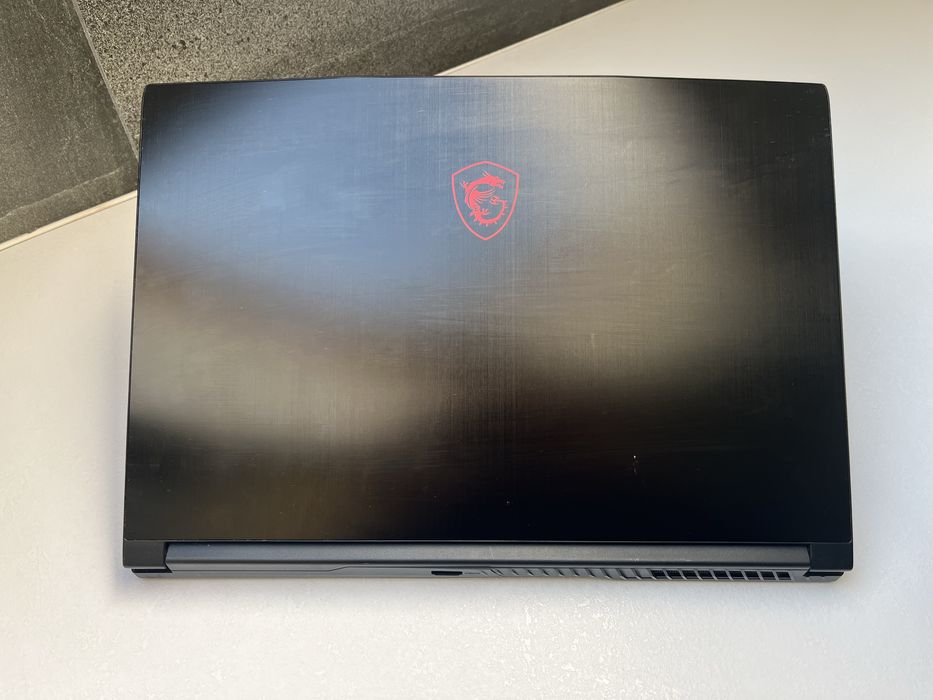 MSI GF63 Thin 9RCX – i7, 32 GB RAM, SSD NVMe + HDD, GTX 1050 Ti