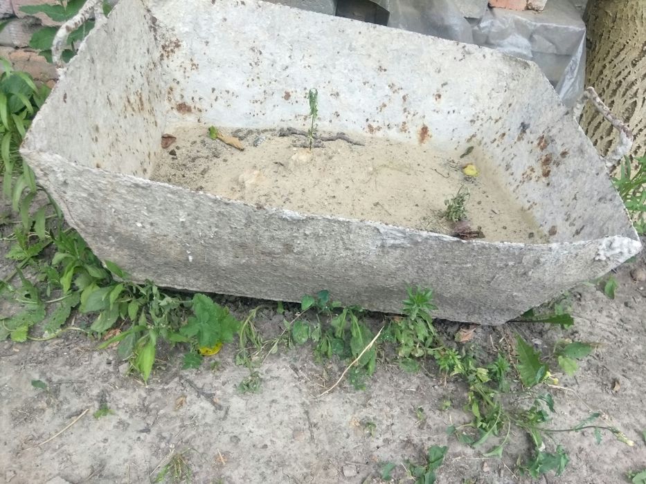 Будівельний металевий ящик