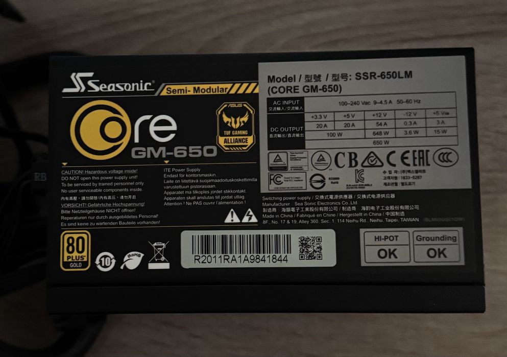 Fonte Seasonic 650W 80 Plus Gold