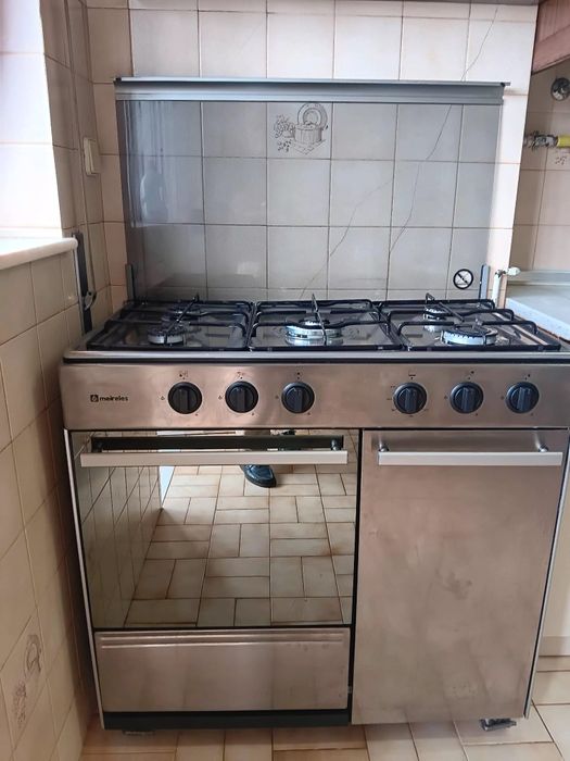 Fogão a Gás, marca "Meireles"
