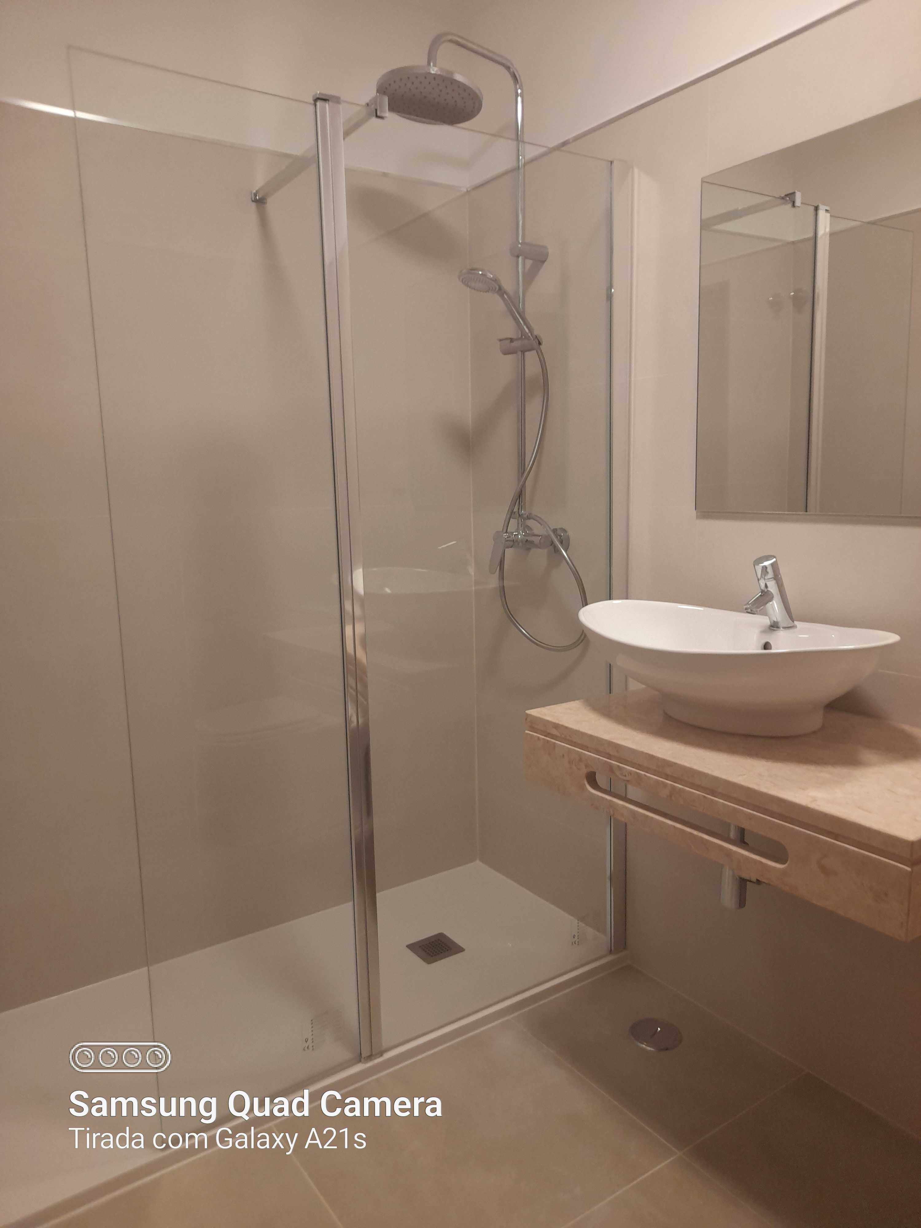 Quarto para estudantes Linha Amarela, Odivelas, Centro, Junto ao Metro