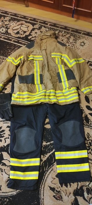 Боевая одежда пожарного !!