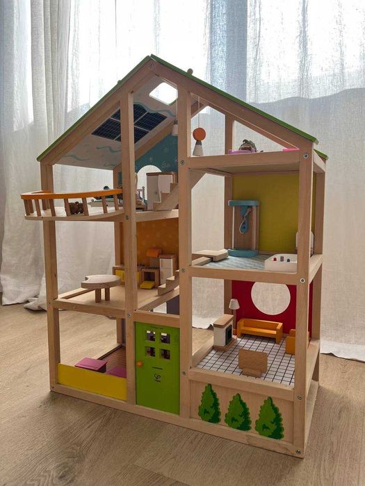 Дерев'яний ляльковий будиночок HAPE б/в