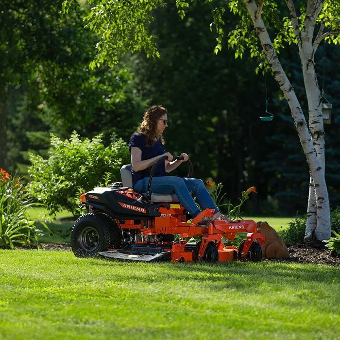 Traktorek Ariens Edge 42" Zero-Skręt Traktorek Ogrodowy Kosiarka 107Cm