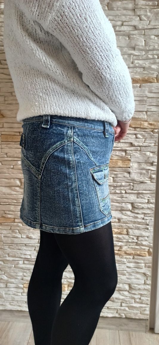 Spódnica spódniczka mini jeans dżinsowa ozdobne kieszonki. Stan idealn