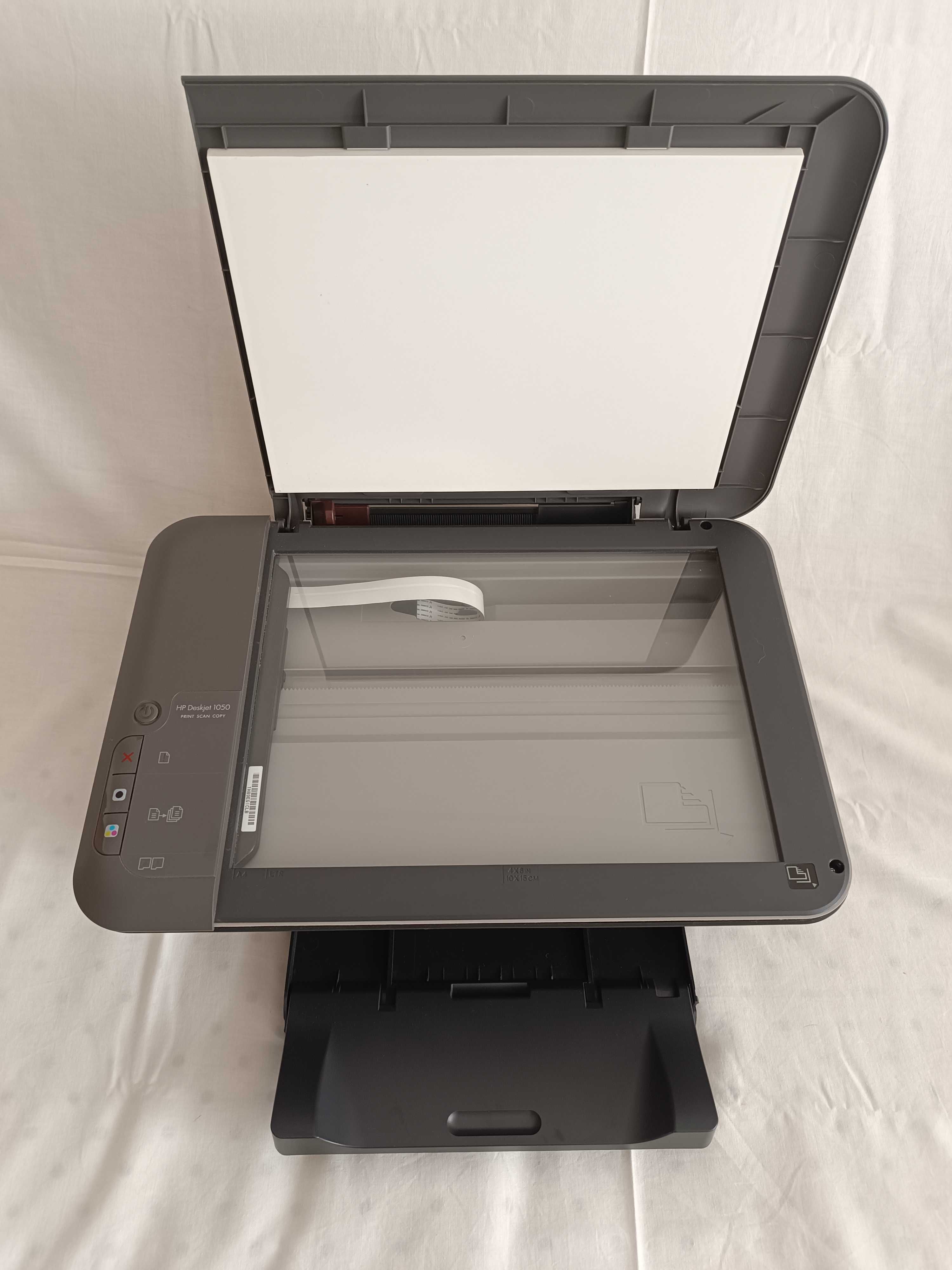 Impressora Multifunções HP Deskjet 1050