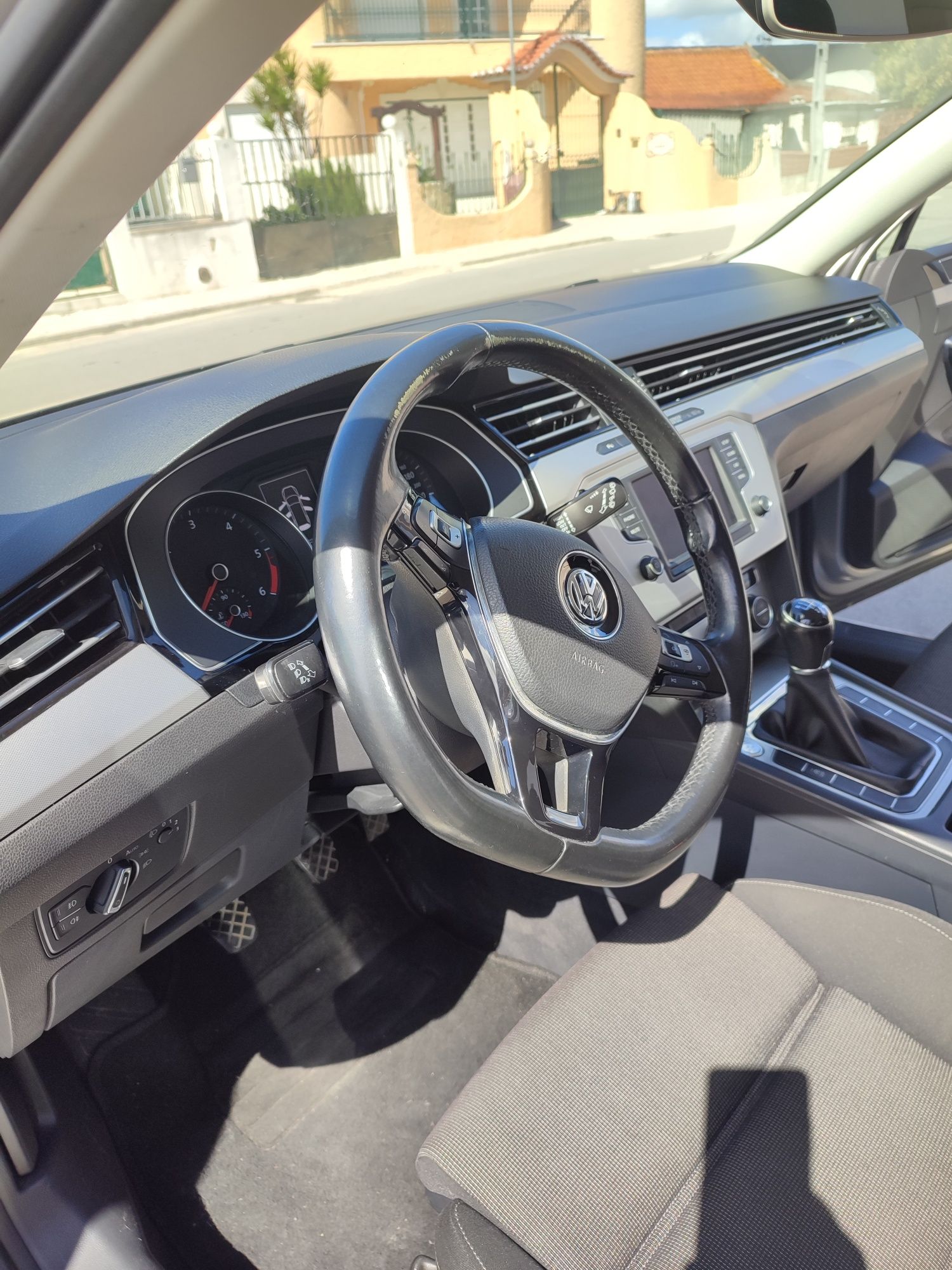 VW Passat 2.0 TDI 150 CV - COMO NOVA  / NACIONAL