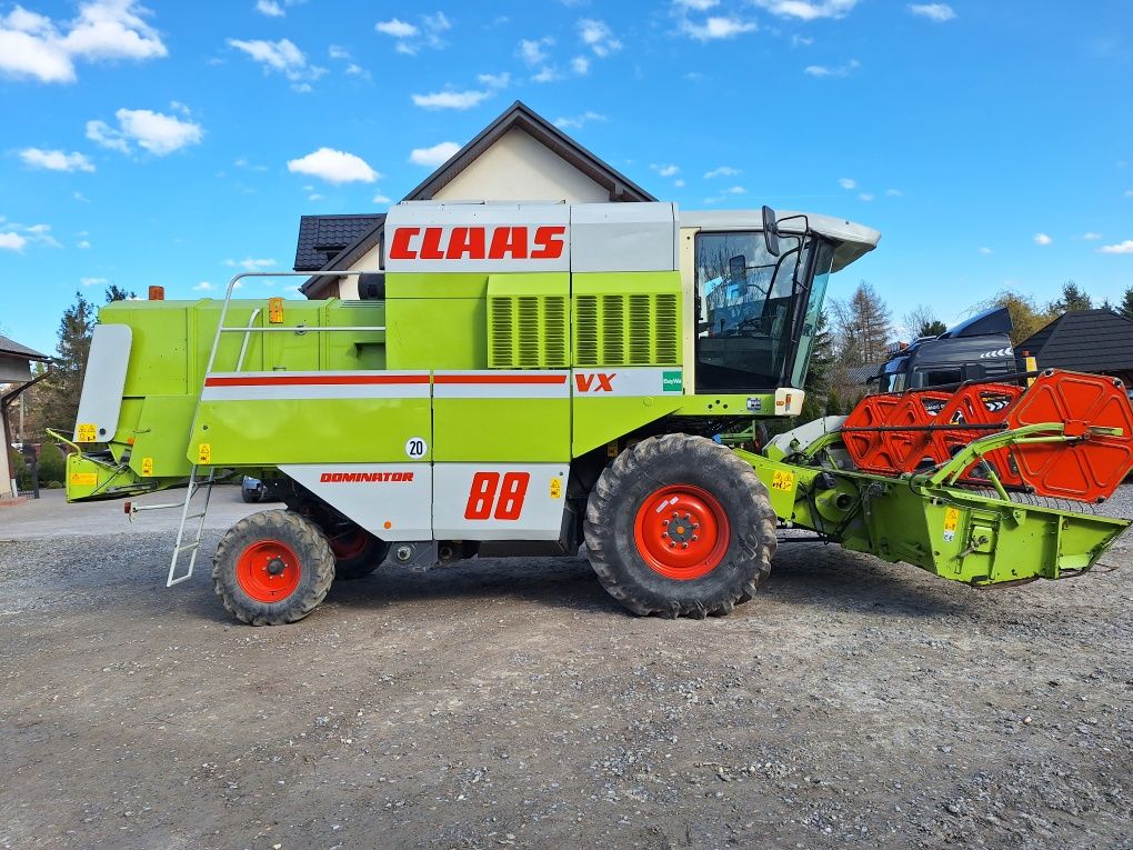 Kombajn zbożowy Claas Dominator 88VX class  Mega classic