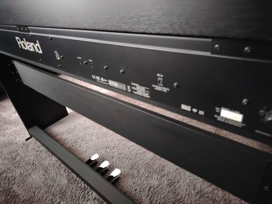 Pianino cyfrowe Roland 130r