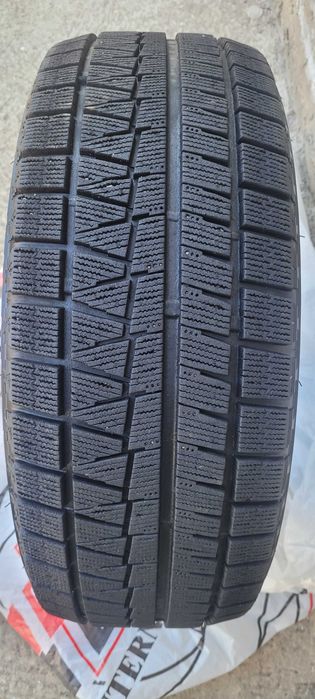 Зимова гума bridgestone blizzak 205/55/16
