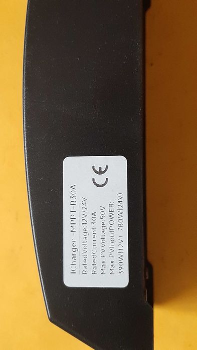 Sterownik do modułów fotowoltaiczny 12v/24v MPPT 30A