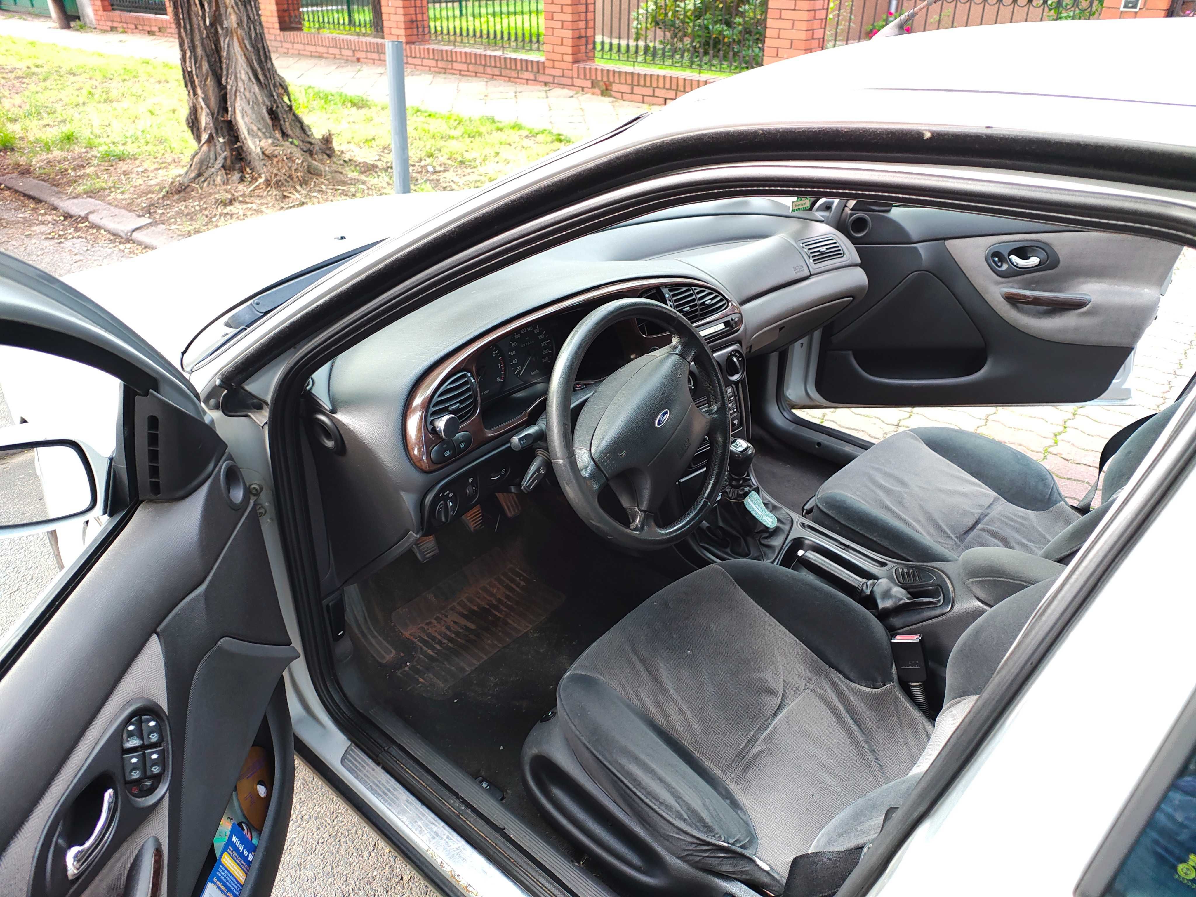 Ford Mondeo MK2 2.0