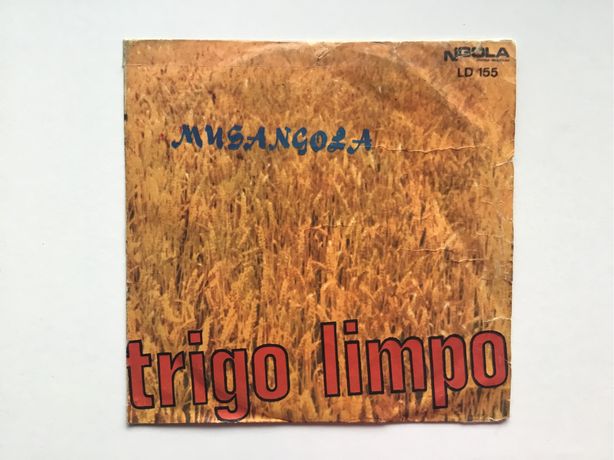 Disco de vinil single  musica africana dos Musangola