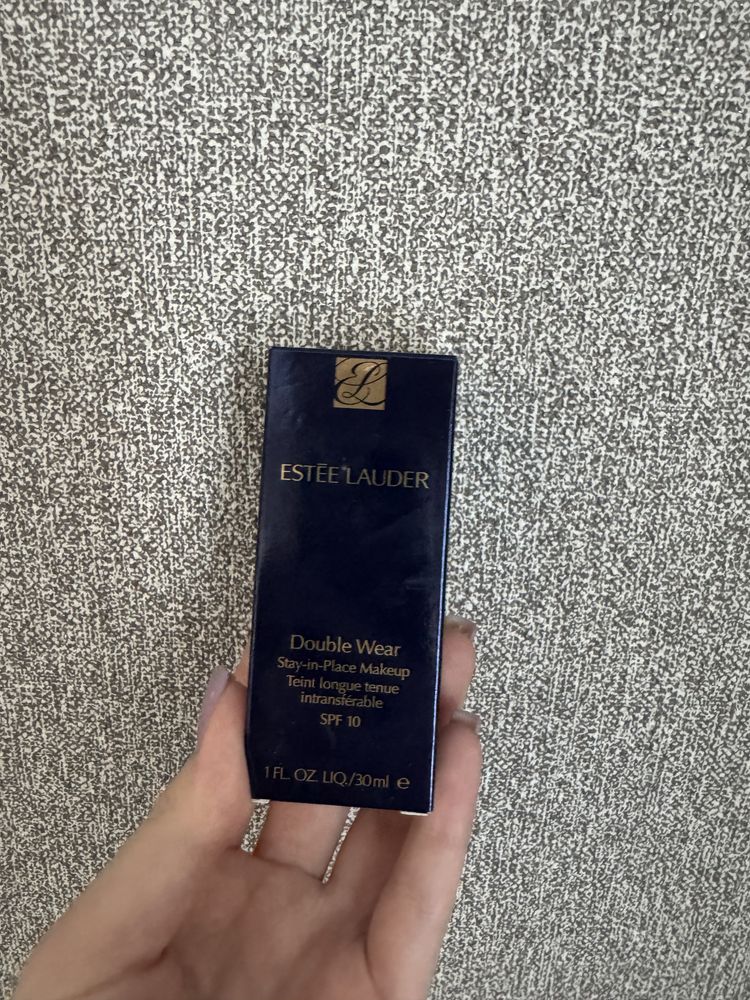 Estee Lauder Double 1n2 / L’Oréal Paris Faux Brow