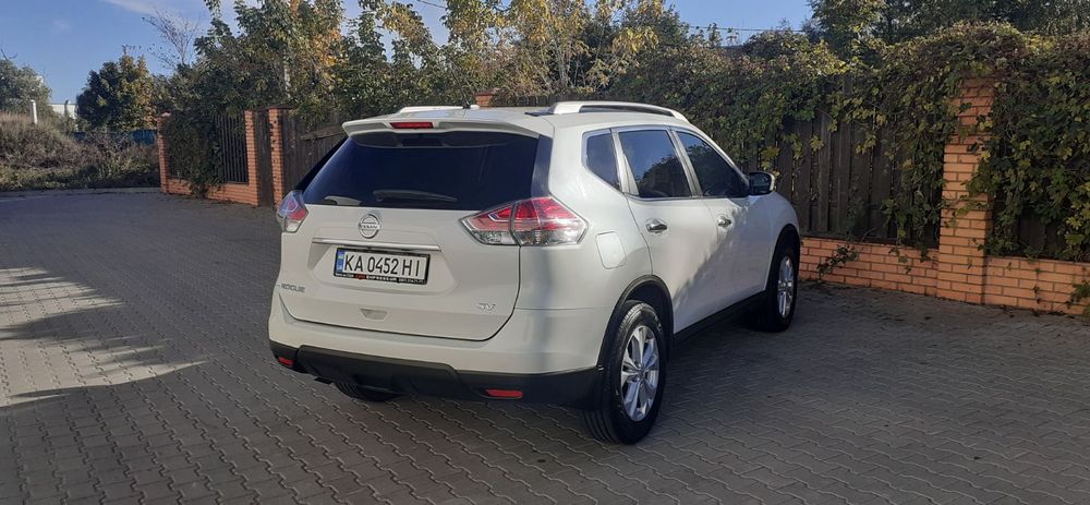 Продам Nissan Rogue 2015
