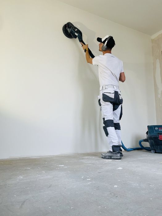 Gładzie Natryskowe | Malowanie Natryskowe | Szpachlowanie | Malowanie