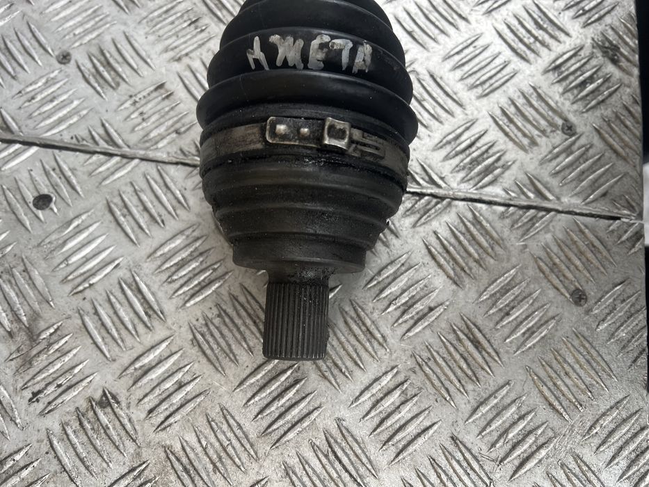 Полуось привод 1.8 Джета 6 volkswagen jetta 6