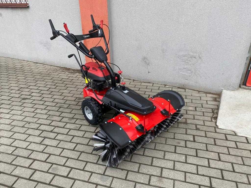 Zamiatarka CEDRUS ZM05PRO-E Spalinowa Z Napędem Z Rozruchem