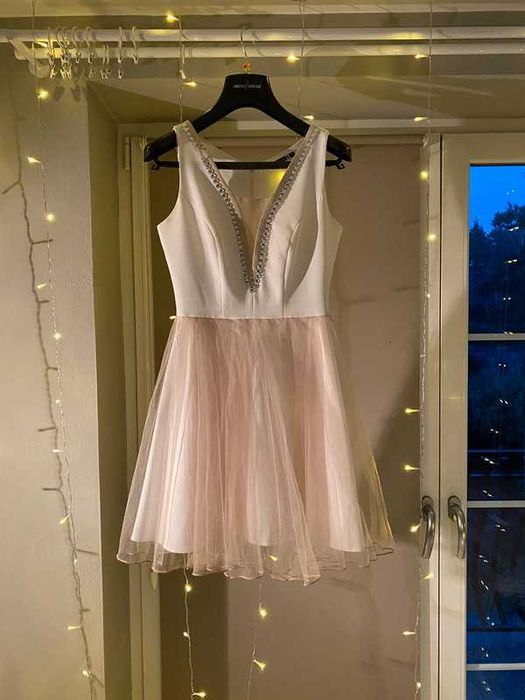 Sukienka z tiulem xs